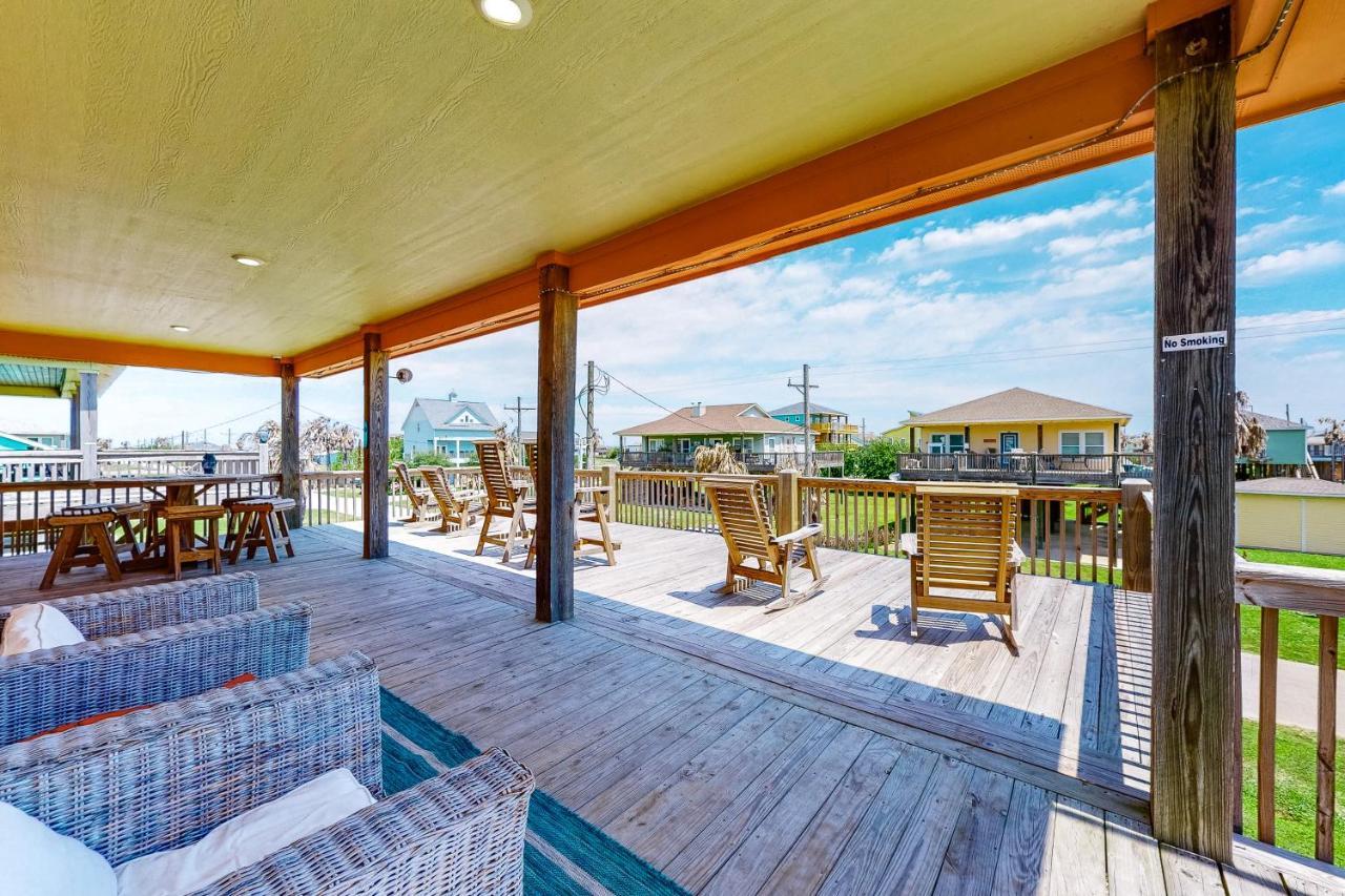 Villa Wineaux Chateaux à Bolivar Peninsula Extérieur photo